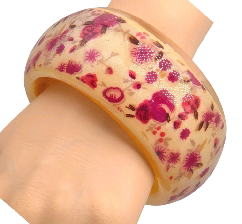 Chunky Lucite Bracelet Floral Wide Bangle Pink Creamy Background Size 8 Vintage